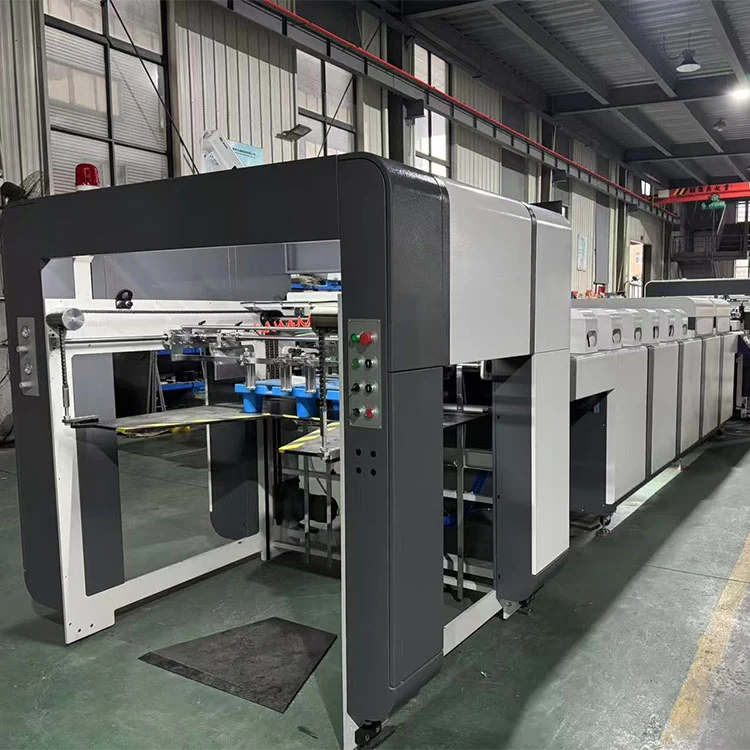 Mesin Varnish Minyak UV Kertas Tebal Otomatis